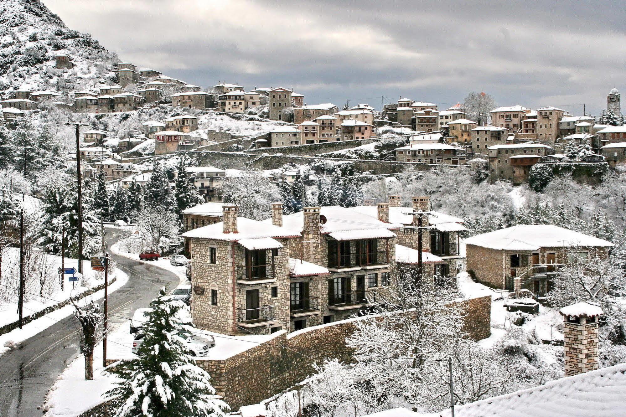 Hotel En Dimitsani Dimitsana Exteriér fotografie